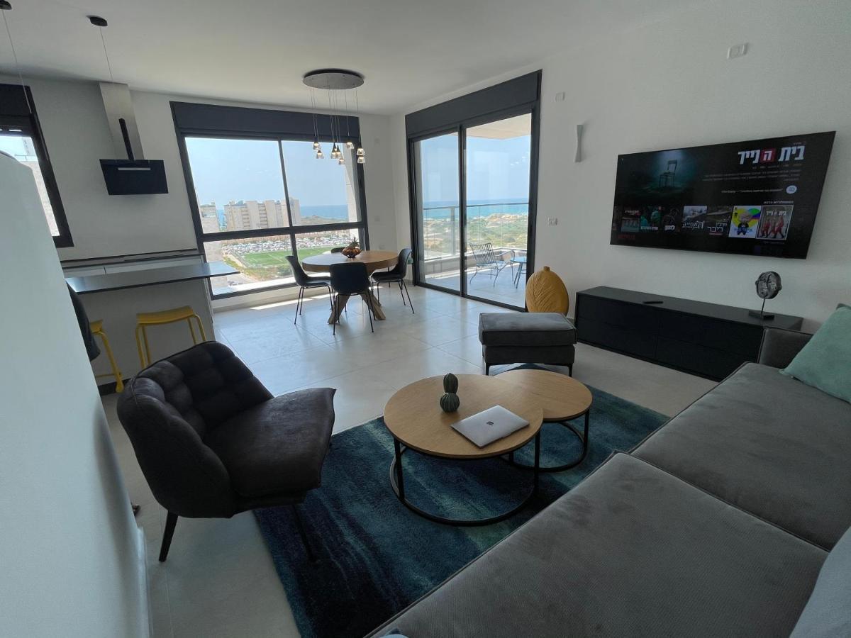 #דירת יוקרה על הים Sunset Beach Apartment# Givat Olga Exterior foto